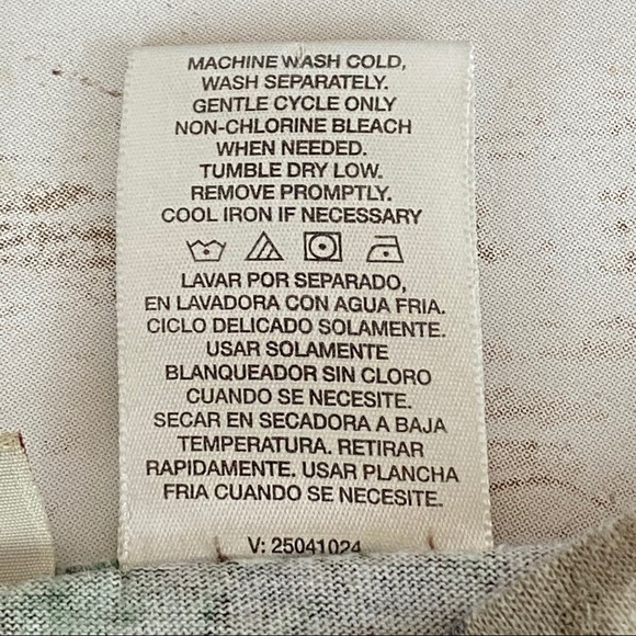 Outfitters Ridge Long Sleeve Camo Tee Shirt Men's Size Large Front Pocket Soft - Picture 2 of 7